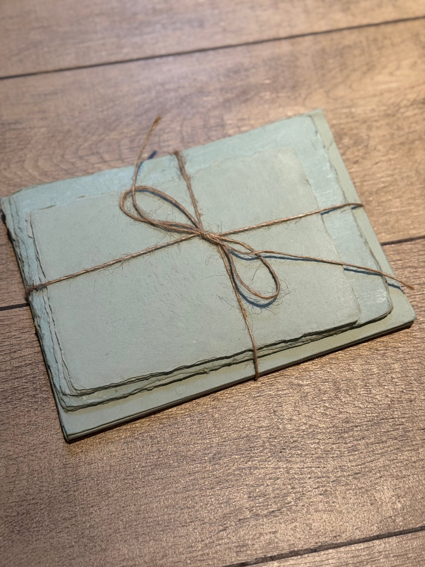5x7 Mixed Recycled and Abaca Fiber Handmade Paper (5 pcs sheet, 5 pcs envelope per set)